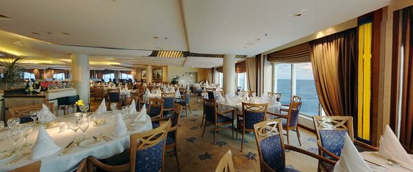 P&O Cruises Aurora Interior Alexandria 2.jpg